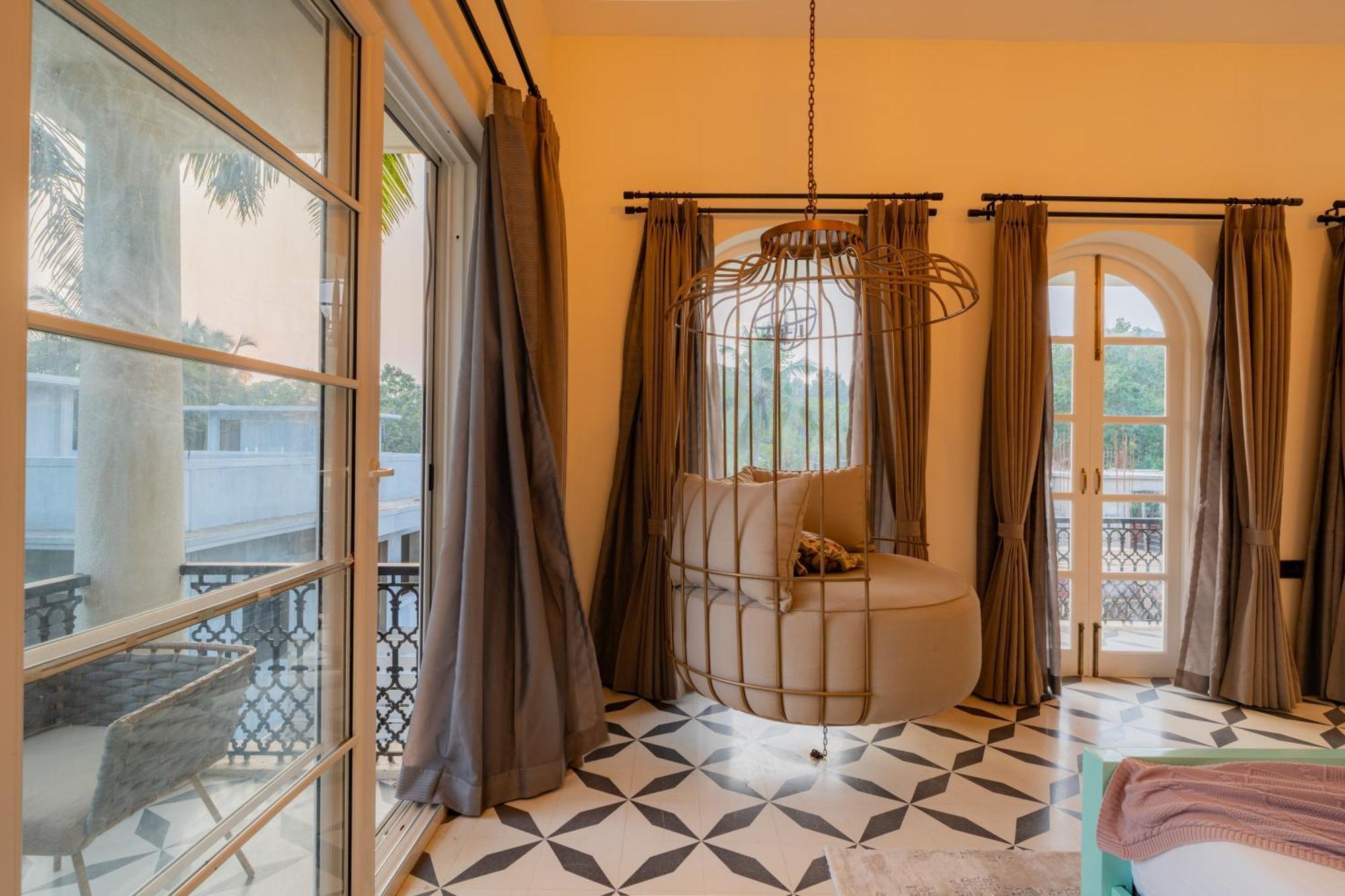 Elivaas 4 Bhk Villa With Pvt Pool & Jacuzzi-Yashgeet 西奥利姆 外观 照片