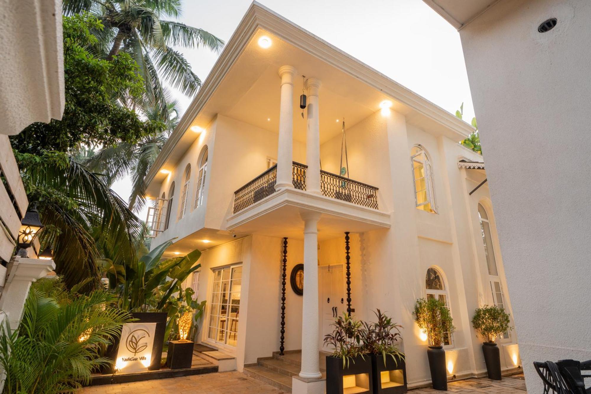 Elivaas 4 Bhk Villa With Pvt Pool & Jacuzzi-Yashgeet 西奥利姆 外观 照片